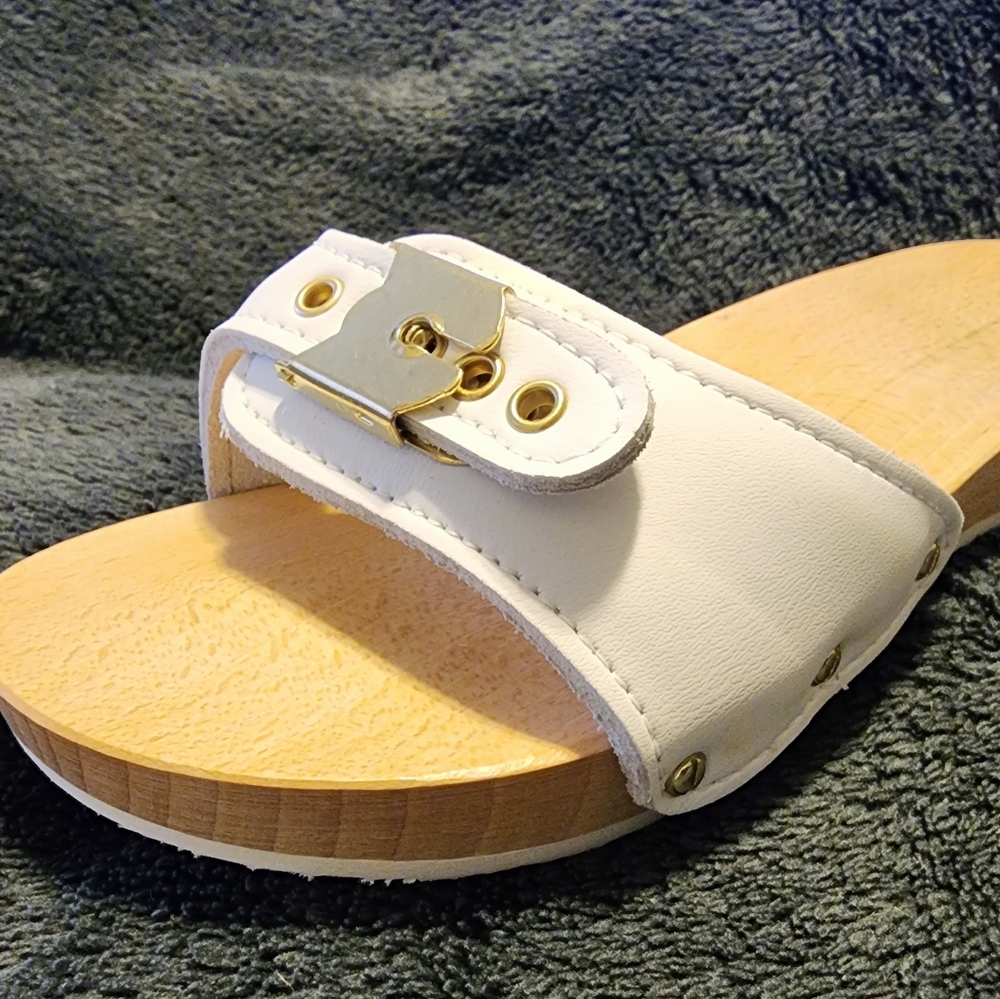 DR SCHOLL "STYLE" ORTHOPEDIC WOODEN CLOGS